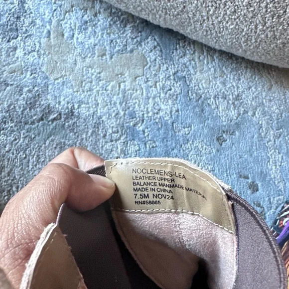 NEW!!! Nordstrom Clemens Chelsea Boot - Picture 8 of 8